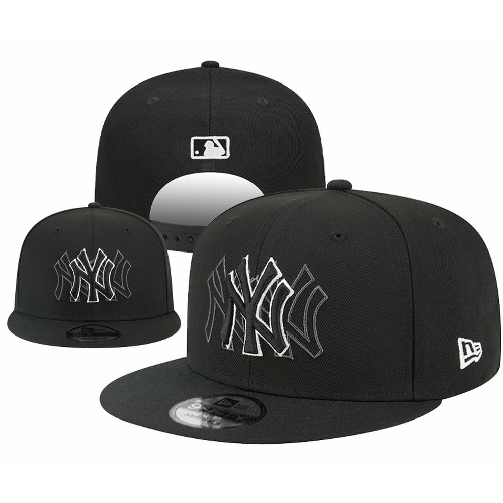 New York Yankees Snapback Hat