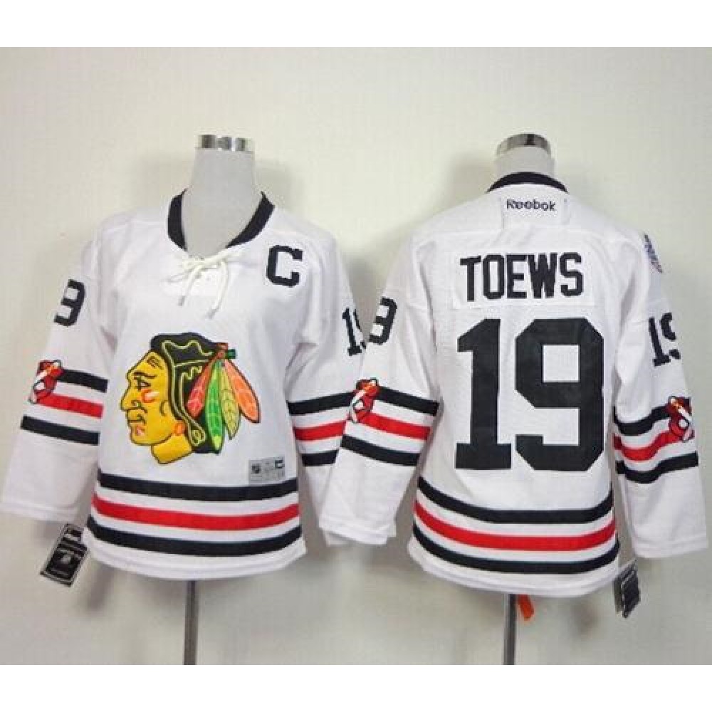 Blackhawks #19 Jonathan Toews White 2015 Winter Classic Women's Stitched NHL Jersey