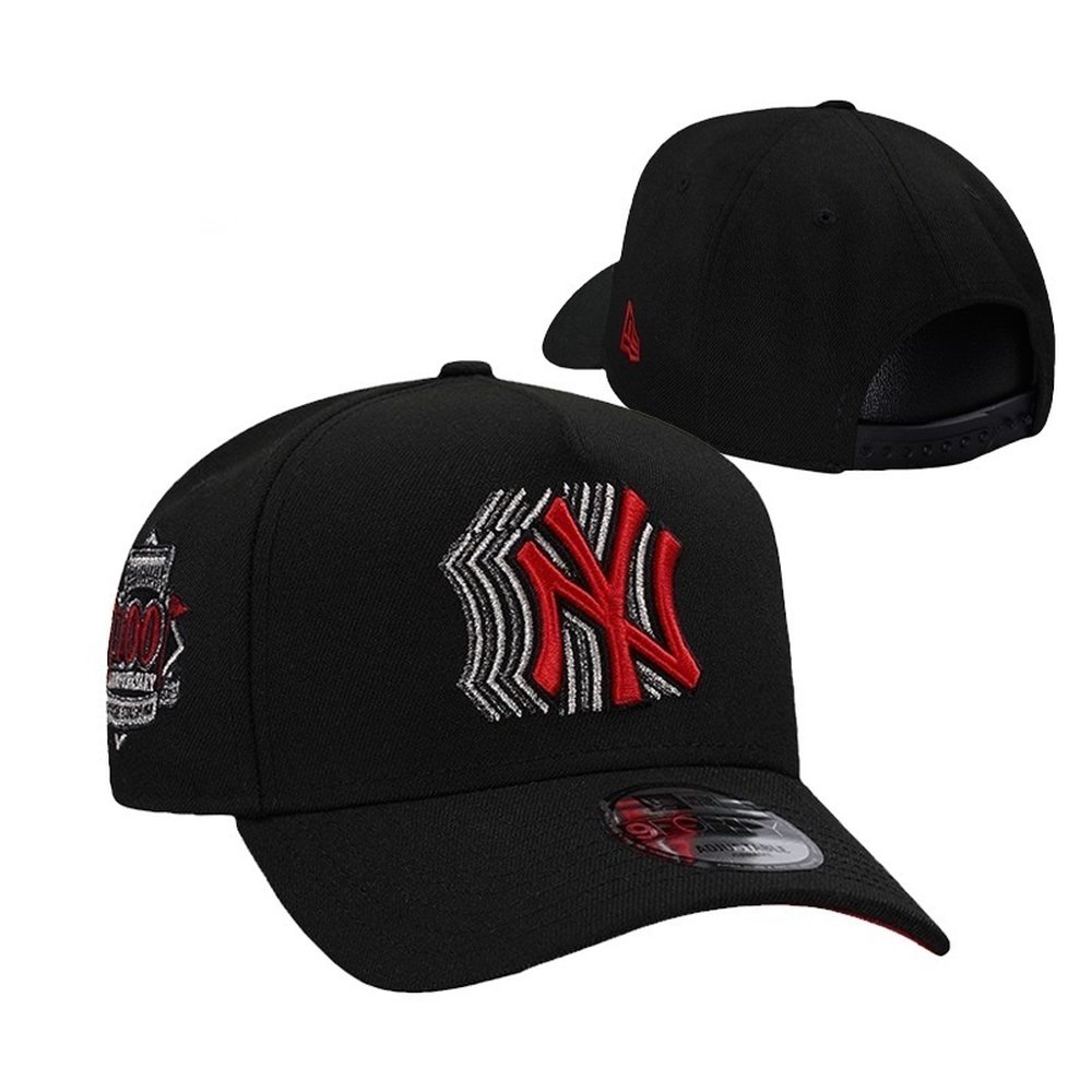 New York Yankees Adjustable Hat