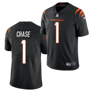 Youth Cincinnati Bengals #1 Ja'Marr Chase Black Vapor Untouchable Limited Stitched Jersey Youth Cincinnati Bengals #1 Ja'Marr Chase Black Vapor Untouchable Limited Stitched Jersey